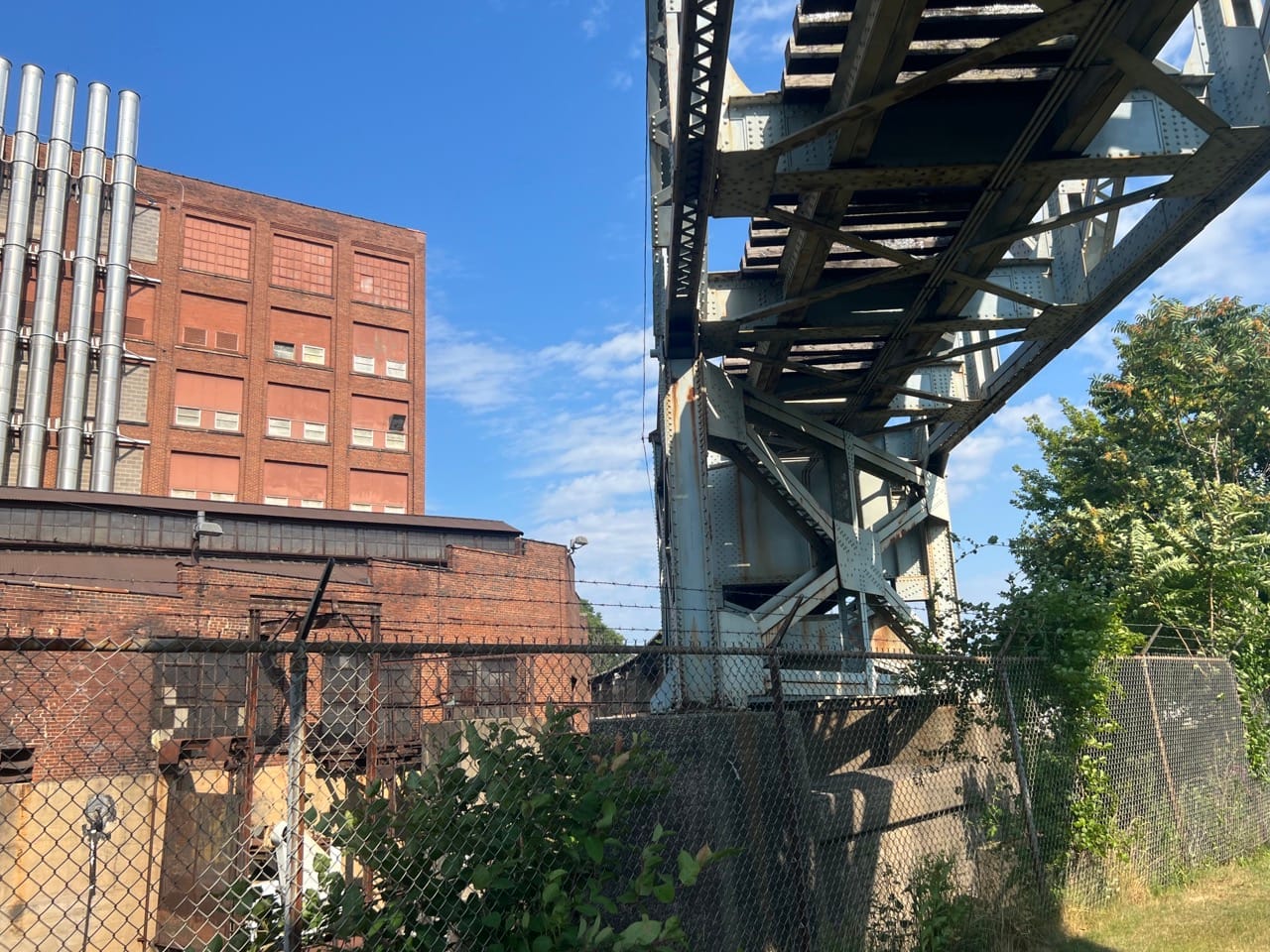 East End abandoned rail line.